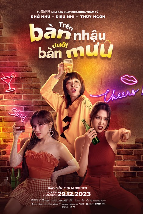 TRÊN BÀN NHẬU, DƯỚI BÀN MƯU